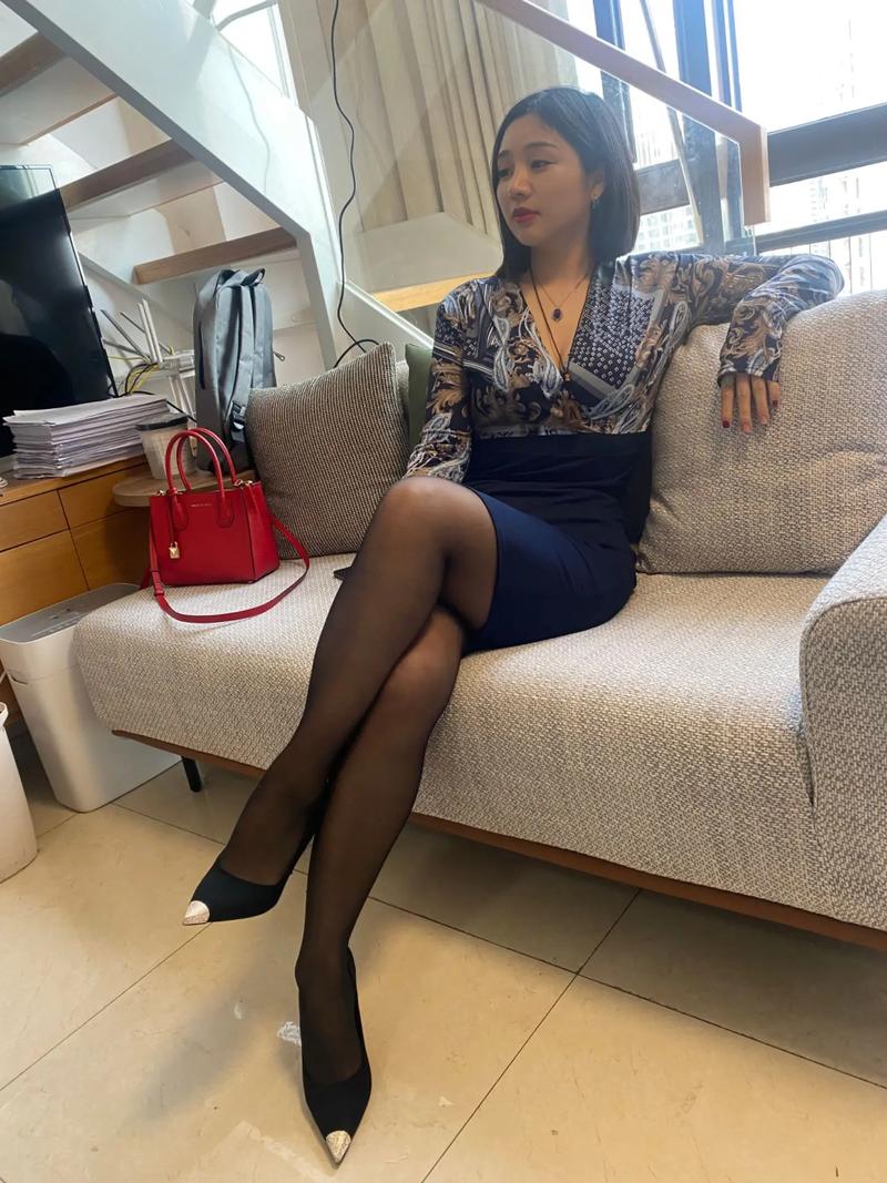 久久久国产淫片的相关介绍