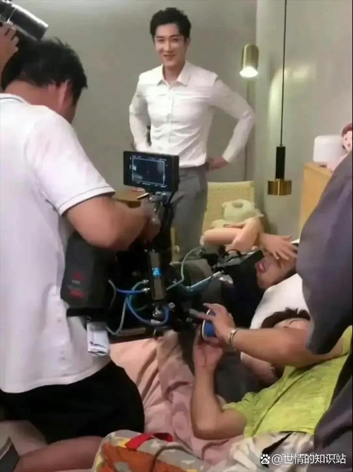 女人18女人国产精品视频免费看看的相关介绍