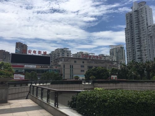 18岁禁止网站在线的相关介绍