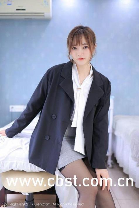 美女被爆操av的相关介绍