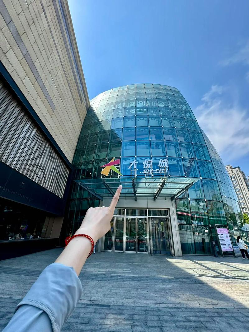 欧美国产一区二区久久的相关介绍