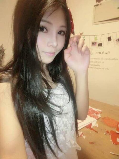艹人妻宾馆的相关介绍