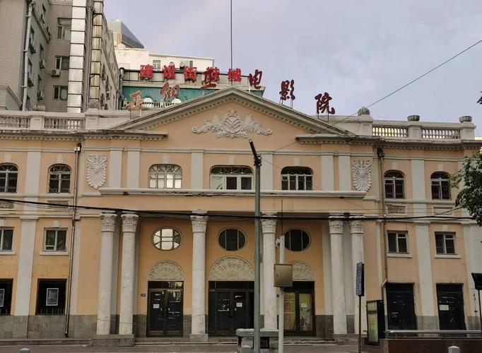 龚玥菲大尺度裸体写真的相关介绍