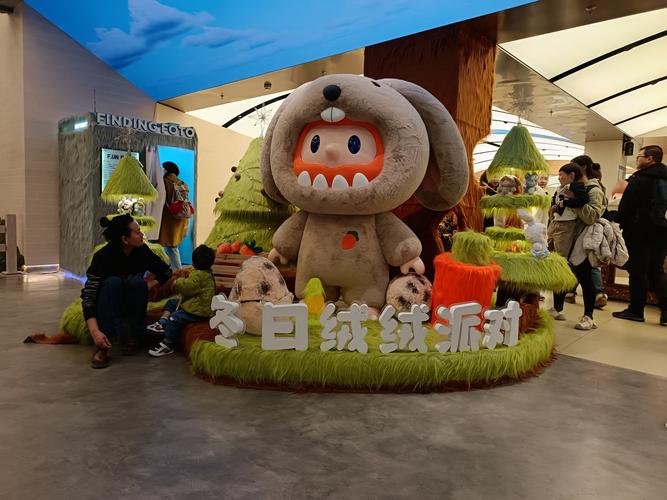 在线观看18岁禁止的相关介绍