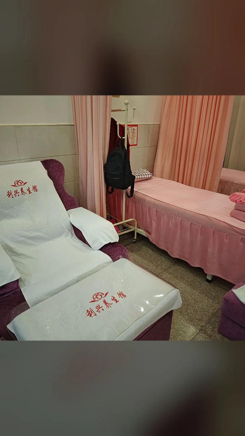 寂寞熟女少妇亚洲的相关介绍