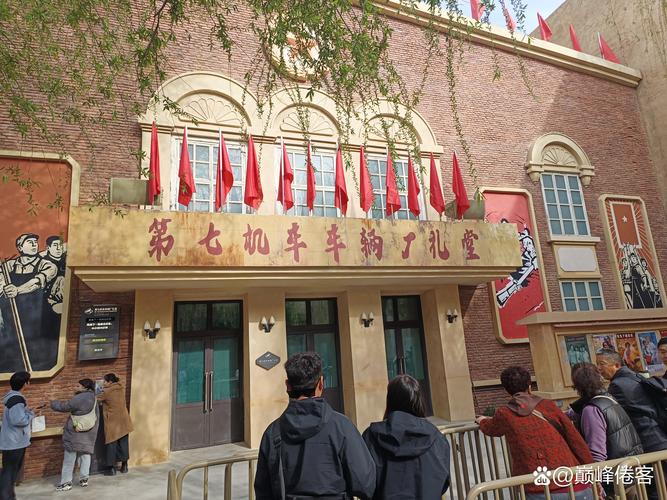 亚洲少妇人妻一区二区三区的相关介绍