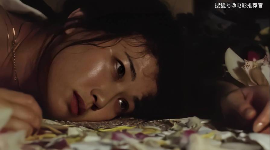 第一次的人妻作者的相关介绍