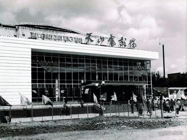 国产av麻豆美艳房东苏语棠的相关介绍