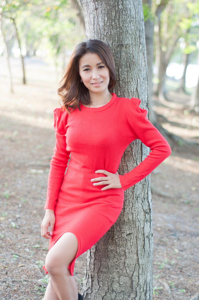 熟女av在线看片的相关介绍