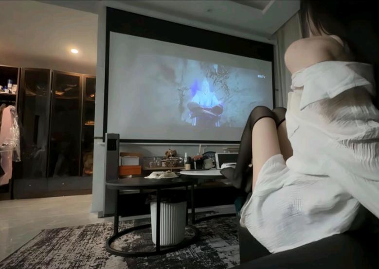 官场 权色 人妻的相关介绍