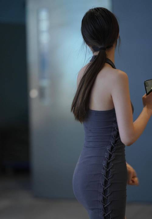 按摩偷拍在线观看的相关介绍