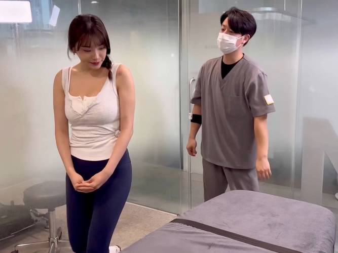 我操了我的美女老师的相关介绍