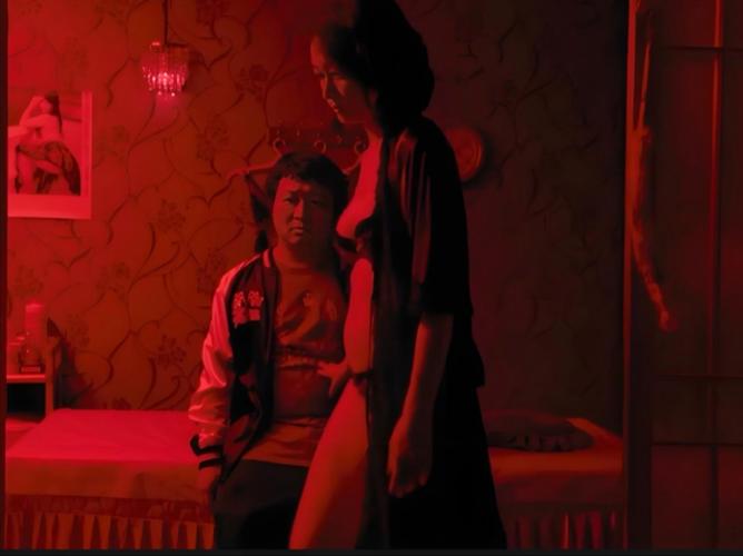 女性阴道分泌黄色的相关介绍