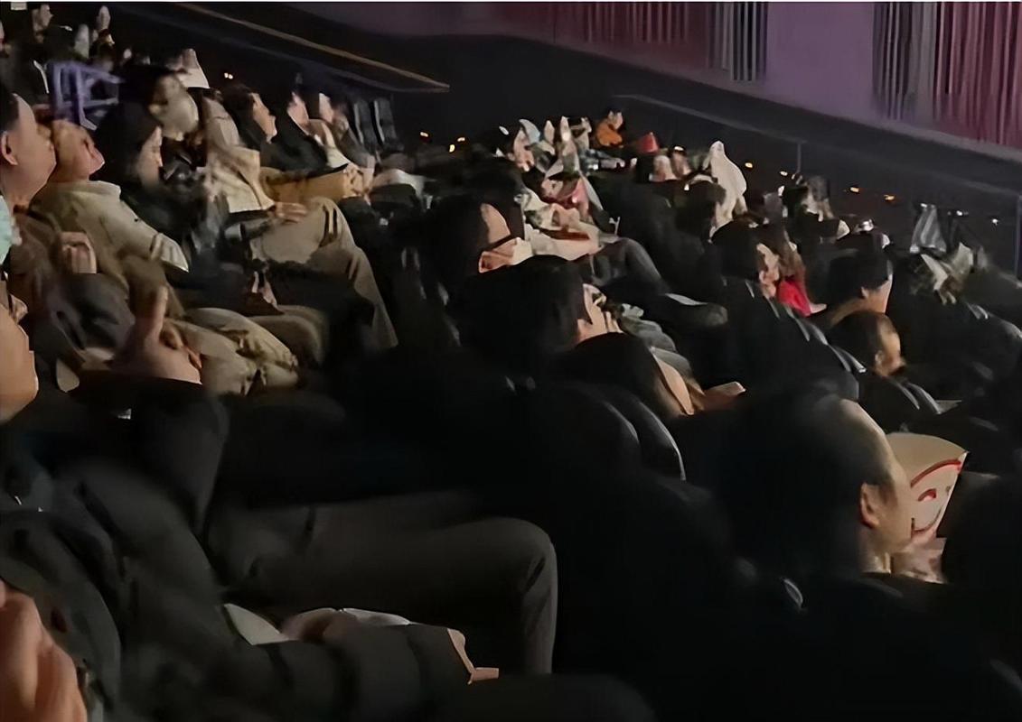 亚洲中少妇久久中文字幕的相关介绍
