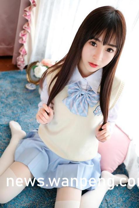 18岁看美女的相关介绍