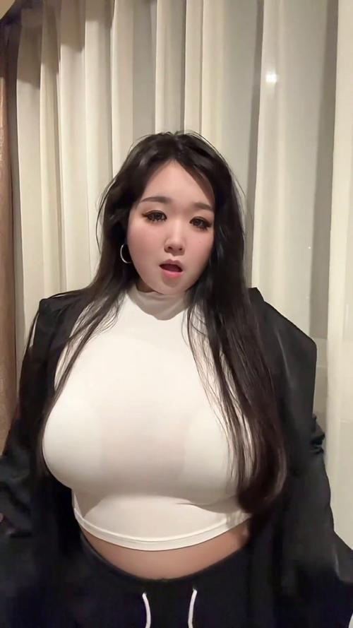 操人妻16p的相关介绍